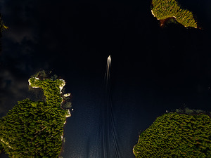 Les belles eaux noires