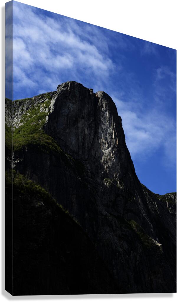 Pretty Cliff IV Canvas Print